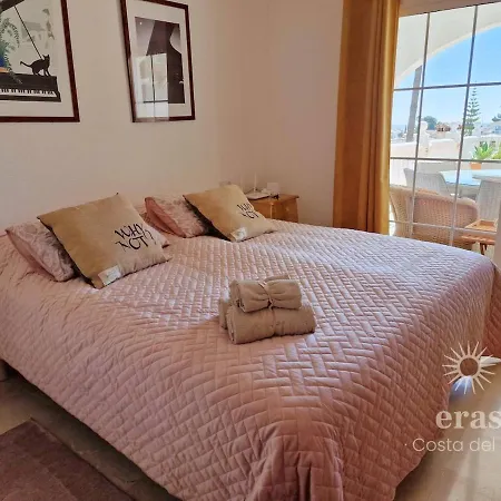 With Pool, Jacuzzi, Barbecue, Garden And Privacy V215 *